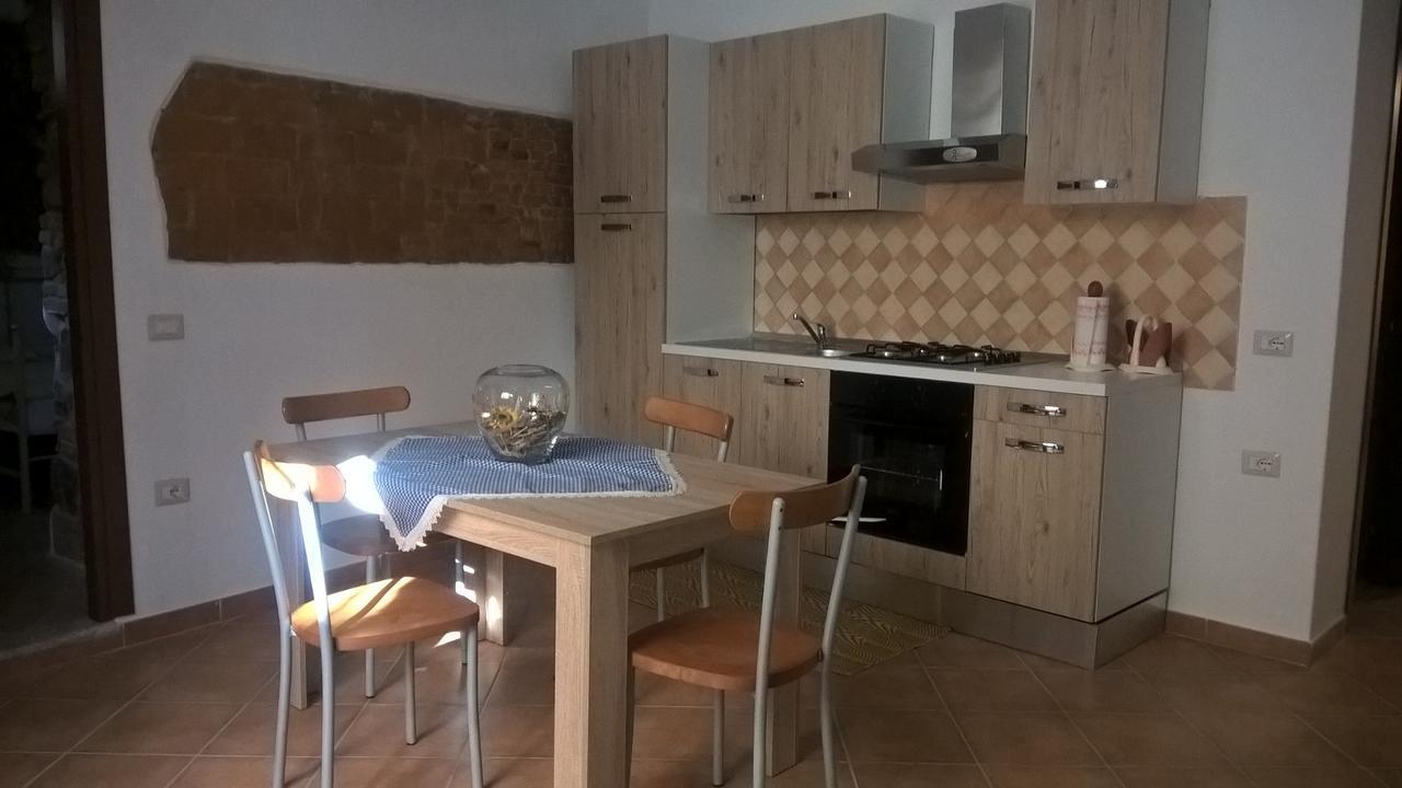 B&B Sotto Le Stelle Vacanze 巴里萨尔多 外观 照片