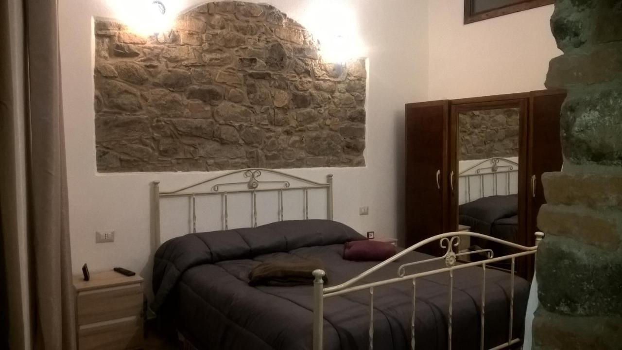 B&B Sotto Le Stelle Vacanze 巴里萨尔多 外观 照片